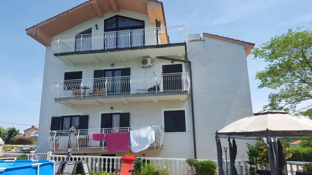 Apartments Valfontane ซาวูดริยา ภายนอก รูปภาพ